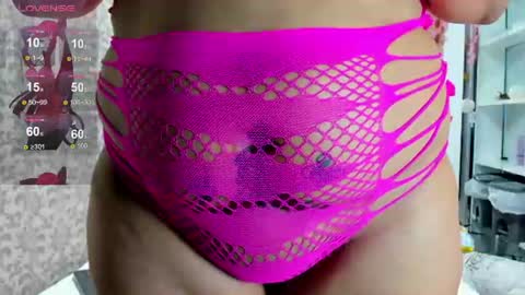 Snapshot of valeria_rivera1 chatting on 06.29.26 Costume lover online show from 06.29.26