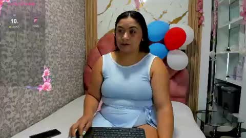 Snapshot of valeria_rivera1 chatting on 07.14.26 Costume lover online show from 07.14.26