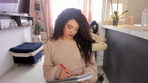 Snapshot of valeria_rosses chatting on 04.21.26 Valeria online show from 04.21.26