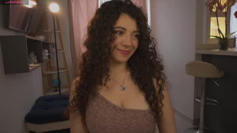 Snapshot of valeria_rosses chatting on 05.16.26 Valeria online show from 05.16.26
