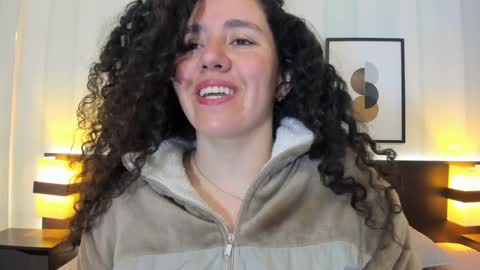 Snapshot of valeriaa_soler chatting on 01.12.25 Valeria online show from 01.12.25