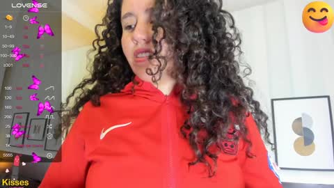 Snapshot of valeriaa_soler chatting on 01.25.25 Valeria online show from 01.25.25