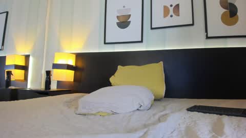 Snapshot of valeriaa_soler chatting on 02.01.25 Valeria online show from 02.01.25