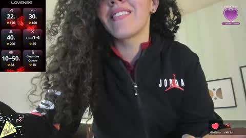 Snapshot of valeriaa_soler chatting on 02.28.25 Valeria online show from 02.28.25