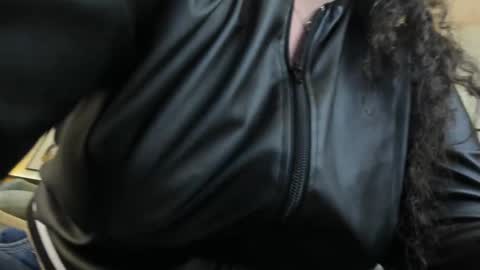 Snapshot of valeriaa_soler chatting on 03.09.25 Valeria online show from 03.09.25