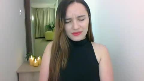 valeriafrannco online show from 03.05.25