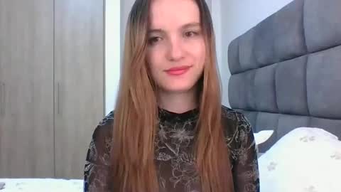 valeriafrannco online show from 03.12.25