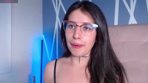 Snapshot of valeriagp chatting on 12.22.24 Valeria rodriguez online show from 12.22.24