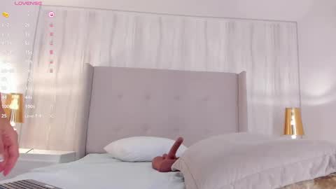 Valeria online show from 02.13.25