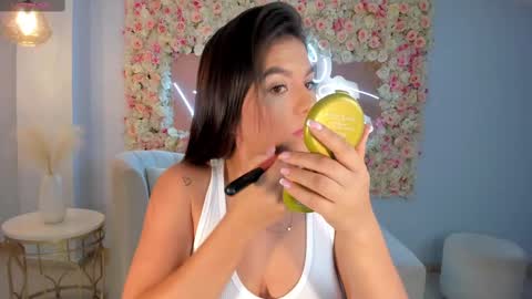 Snapshot of valeriaroldanx chatting on 02.09.25 Valeria online show from 02.09.25