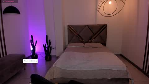 Snapshot of valeriaroldanx chatting on 05.22.26 Valeria online show from 05.22.26