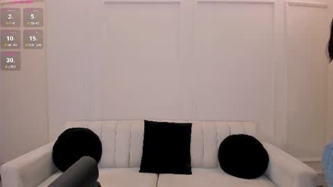 Snapshot of valeriaroldanx chatting on 06.16.26 Valeria online show from 06.16.26