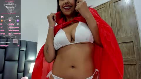 Snapshot of valeriasweet13 chatting on 10.10.25 Valeria online show from 10.10.25