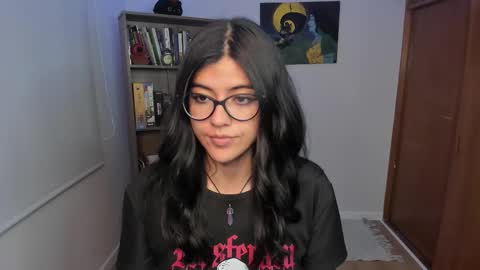 Snapshot of valerie__sky chatting on 01.06.26 Val online show from 01.06.26