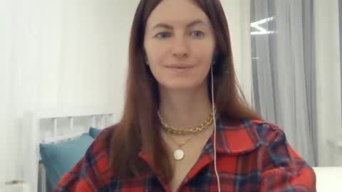 valerie_rose777 online show from 01.05.25