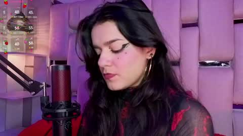 Snapshot of valeriekay_ chatting on 05.13.26 Valeria online show from 05.13.26