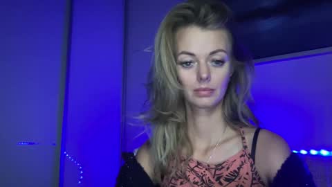 Snapshot of valerieluvsugar chatting on 01.02.25 Valerie online show from 01.02.25