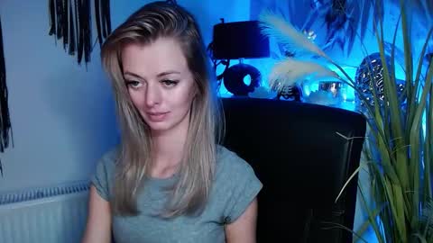 Snapshot of valerieluvsugar chatting on 03.06.25 Valerie online show from 03.06.25