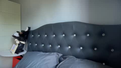 Valerie online show from 02.17.26