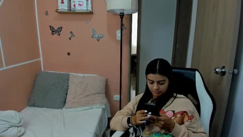 Juli C online show from 03.06.25