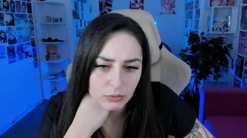 Snapshot of valeriiemills chatting on 02.03.26 Valerie online show from 02.03.26