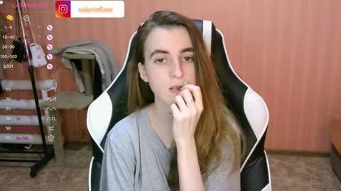 Snapshot of valeritiio chatting on 12.13.24 valeritiio online show from 12.13.24