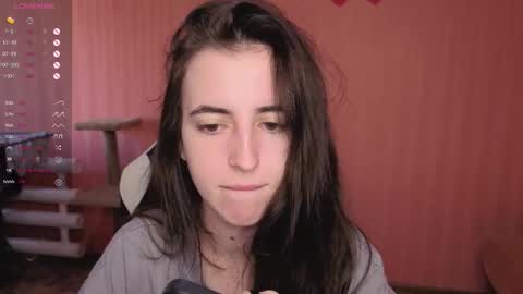 Snapshot of valeritiio chatting on 09.25.25 valeritiio online show from 09.25.25