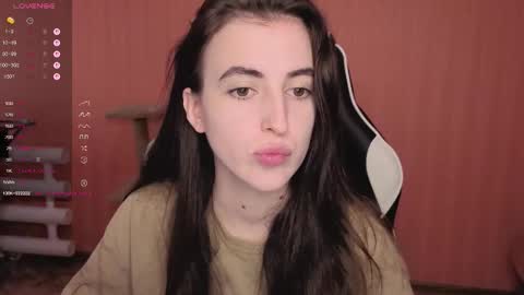 Snapshot of valeritiio chatting on 10.06.25 valeritiio online show from 10.06.25