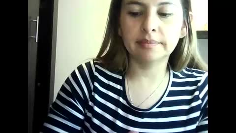 Snapshot of valery__rouse_ chatting on 04.24.26 Valery online show from 04.24.26