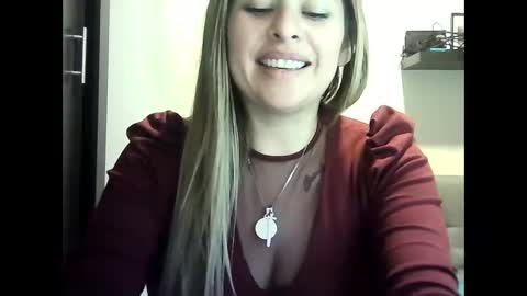 Snapshot of valery__rouse_ chatting on 04.28.26 Valery online show from 04.28.26