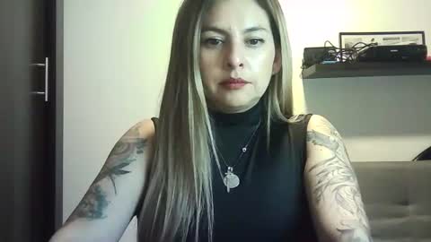 Snapshot of valery__rouse_ chatting on 05.03.26 Valery online show from 05.03.26