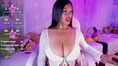 Snapshot of valery__ws chatting on 01.08.25 Valery online show from 01.08.25