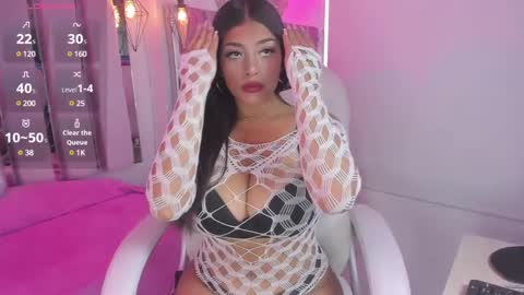 Snapshot of valery__ws chatting on 02.19.25 Valery online show from 02.19.25