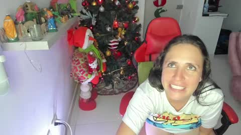Snapshot of valery_adams1 chatting on 12.10.24 Valery adams1 online show from 12.10.24