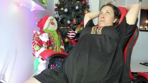 Snapshot of valery_adams1 chatting on 12.16.24 Valery adams1 online show from 12.16.24