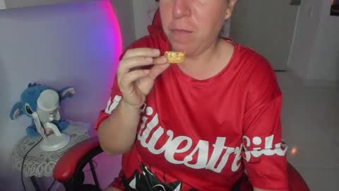 Snapshot of valery_adams1 chatting on 01.20.25 Valery adams1 online show from 01.20.25