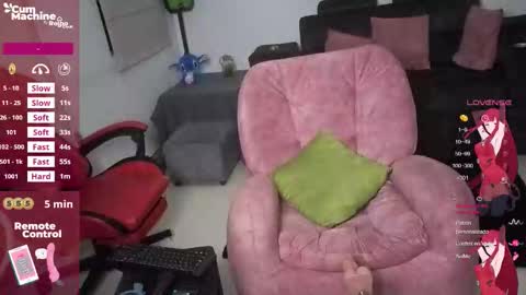 Snapshot of valery_adams1 chatting on 09.18.25 Valery adams1 online show from 09.18.25
