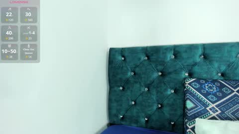 Snapshot of valery_adams13 chatting on 09.18.25 valery_adams13 online show from 09.18.25