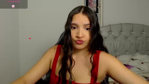Snapshot of valery_alejo chatting on 07.07.26 valeria online show from 07.07.26