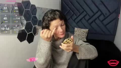 VALERY MORE online show from 01.13.26