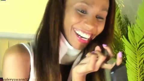 Snapshot of valery_swan1 chatting on 12.14.24 Valery swan1 online show from 12.14.24