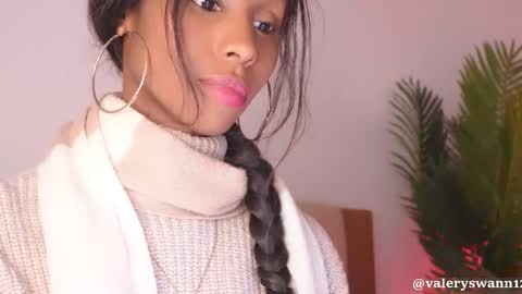 Snapshot of valery_swan1 chatting on 10.01.25 Valery swan1 online show from 10.01.25