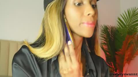 Valery swan1 online show from 12.20.25