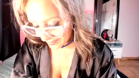 Snapshot of valeryblue chatting on 07.02.26 Valery Blue online show from 07.02.26