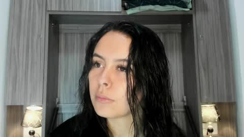 Snapshot of valerymeyerr chatting on 06.03.26 valerymeyerr online show from 06.03.26