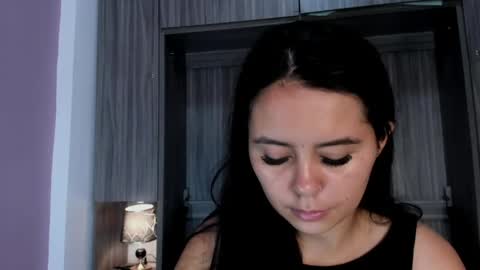 Snapshot of valerymeyerr chatting on 06.04.26 valerymeyerr online show from 06.04.26
