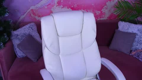 Snapshot of valerymurr chatting on 02.03.26 V A L E R Y M U R online show from 02.03.26