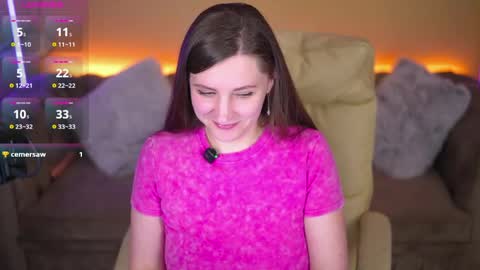 Snapshot of valerymurr chatting on 04.13.26 V A L E R Y M U R online show from 04.13.26