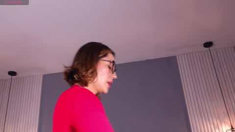 Snapshot of valerynova chatting on 01.19.26 Carla online show from 01.19.26