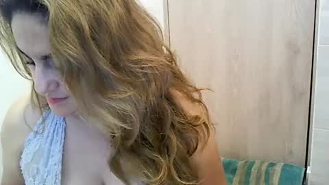 Snapshot of valerysquirtxxx chatting on 06.30.26 VALERY SQUIRT online show from 06.30.26